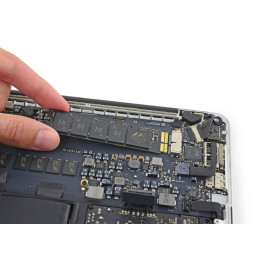 MacBook Pro 13-дюймовый дисплей SSD Retina в середине 2014 года