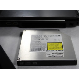 Замена оптического дисковода Toshiba Satellite A105-S4074 (DVD / CD-ROM)